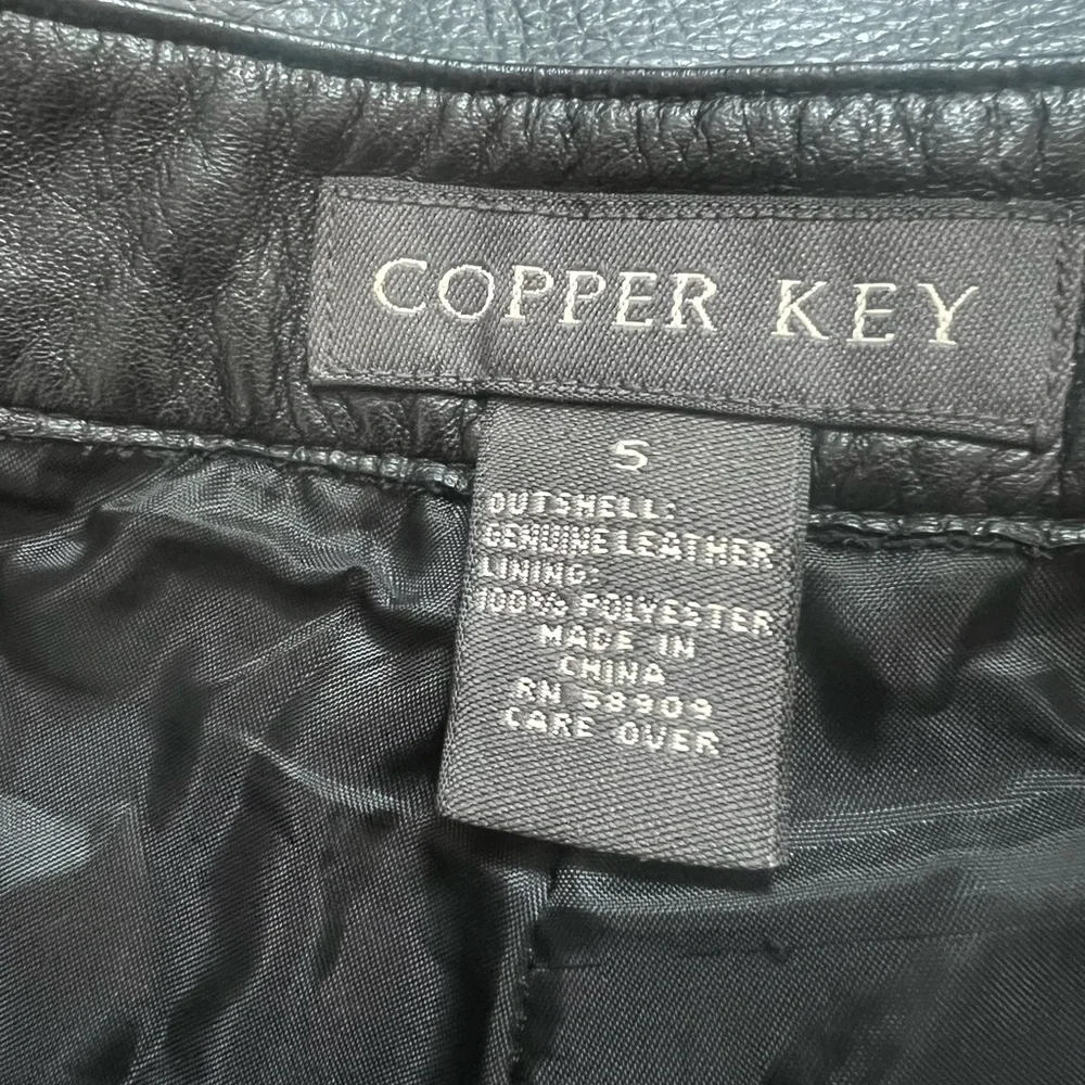 Vintage genuine leather pants - Picture 2 of 5